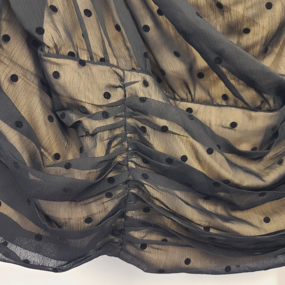 NWT - Torrid Chiffon Flocked One-Shoulder Crop Top – Black/Nude - Size 4X - Picture 10 of 16